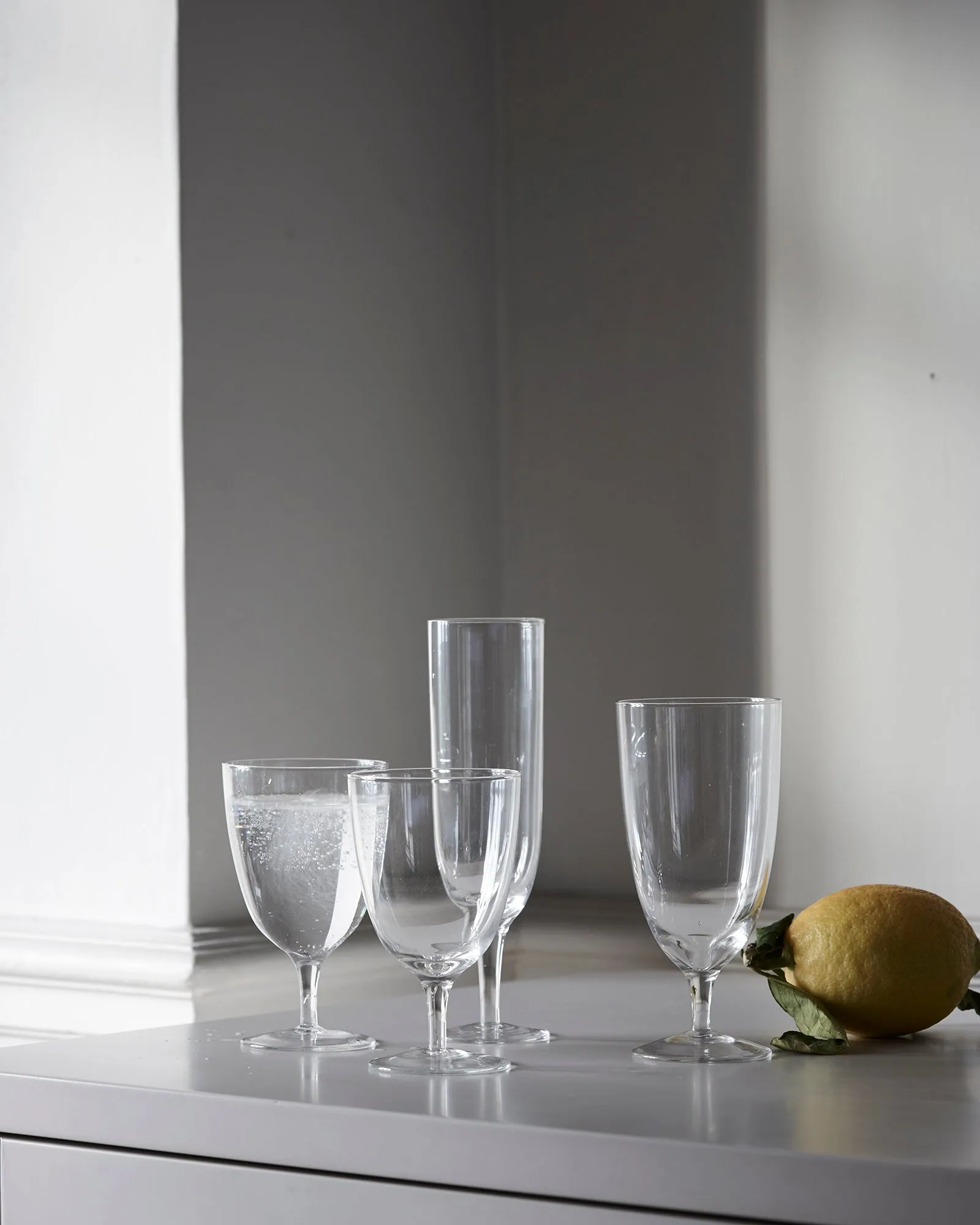 Amwell White Wine Stemware Set