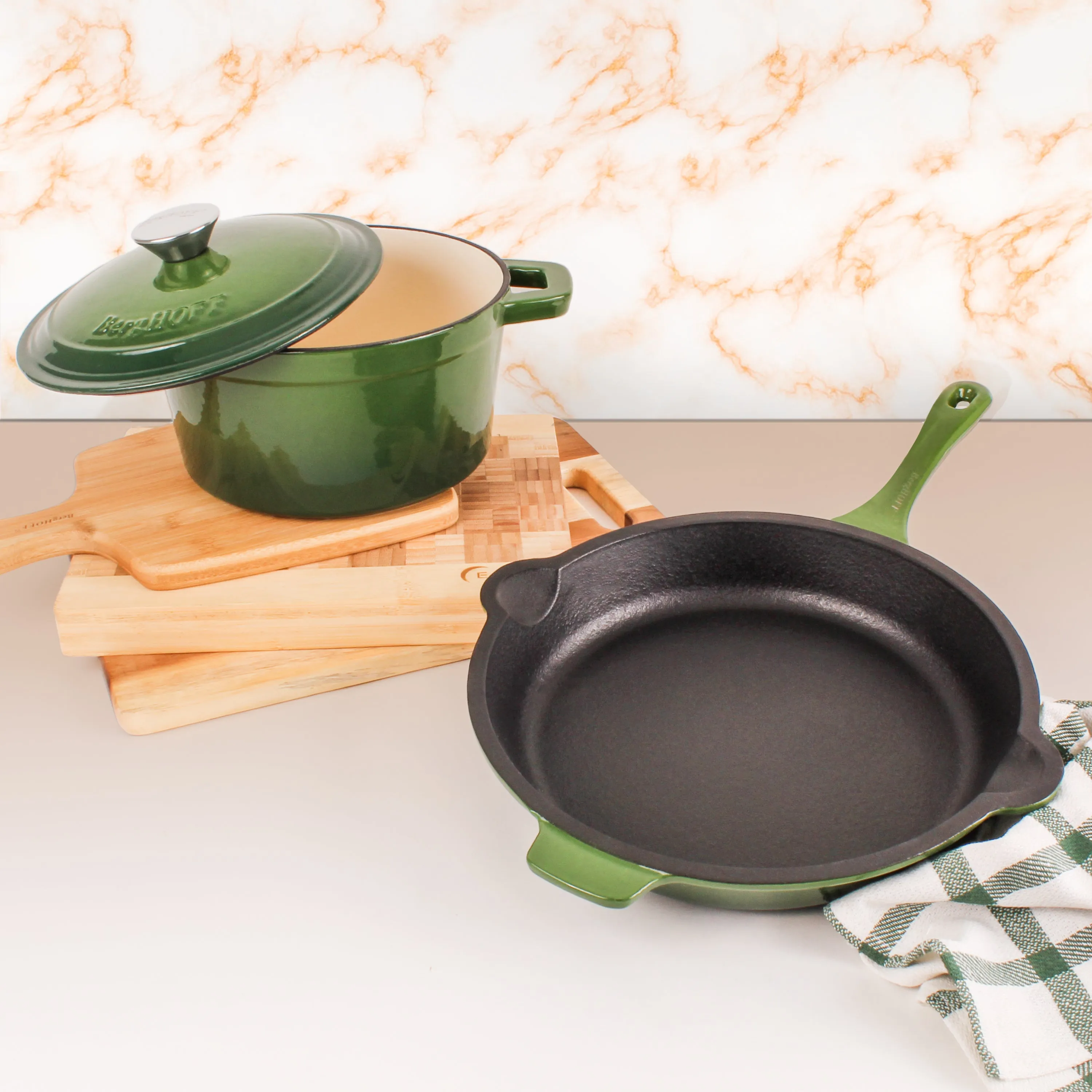 BergHOFF Neo 3pc Cast Iron Cookware Set, Fry Pan & Round Dutch Oven, Green