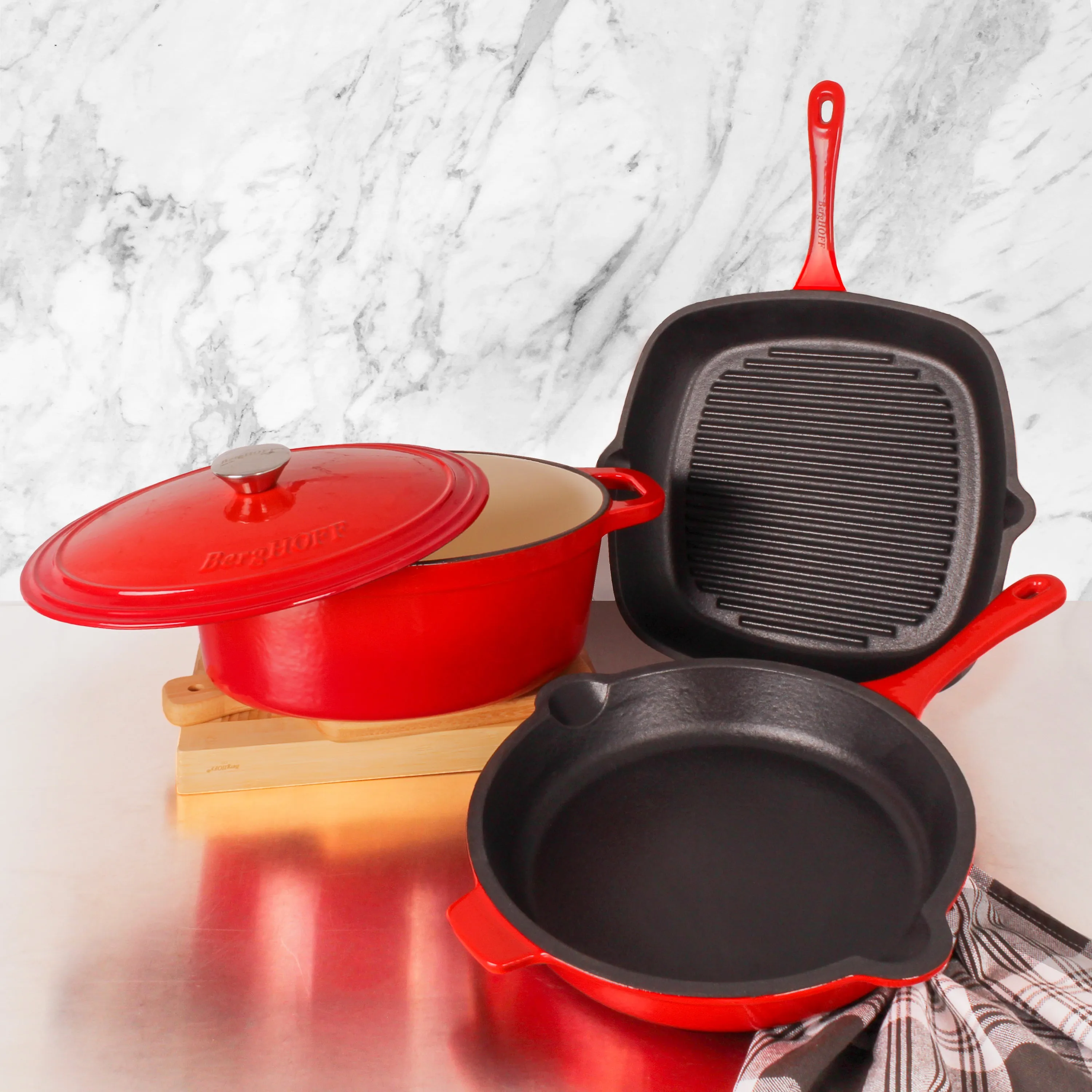 BergHOFF Neo 4pc Cast Iron Cookware Set, Grill Pan, Fry Pan & Oval Dutch Oven, Red