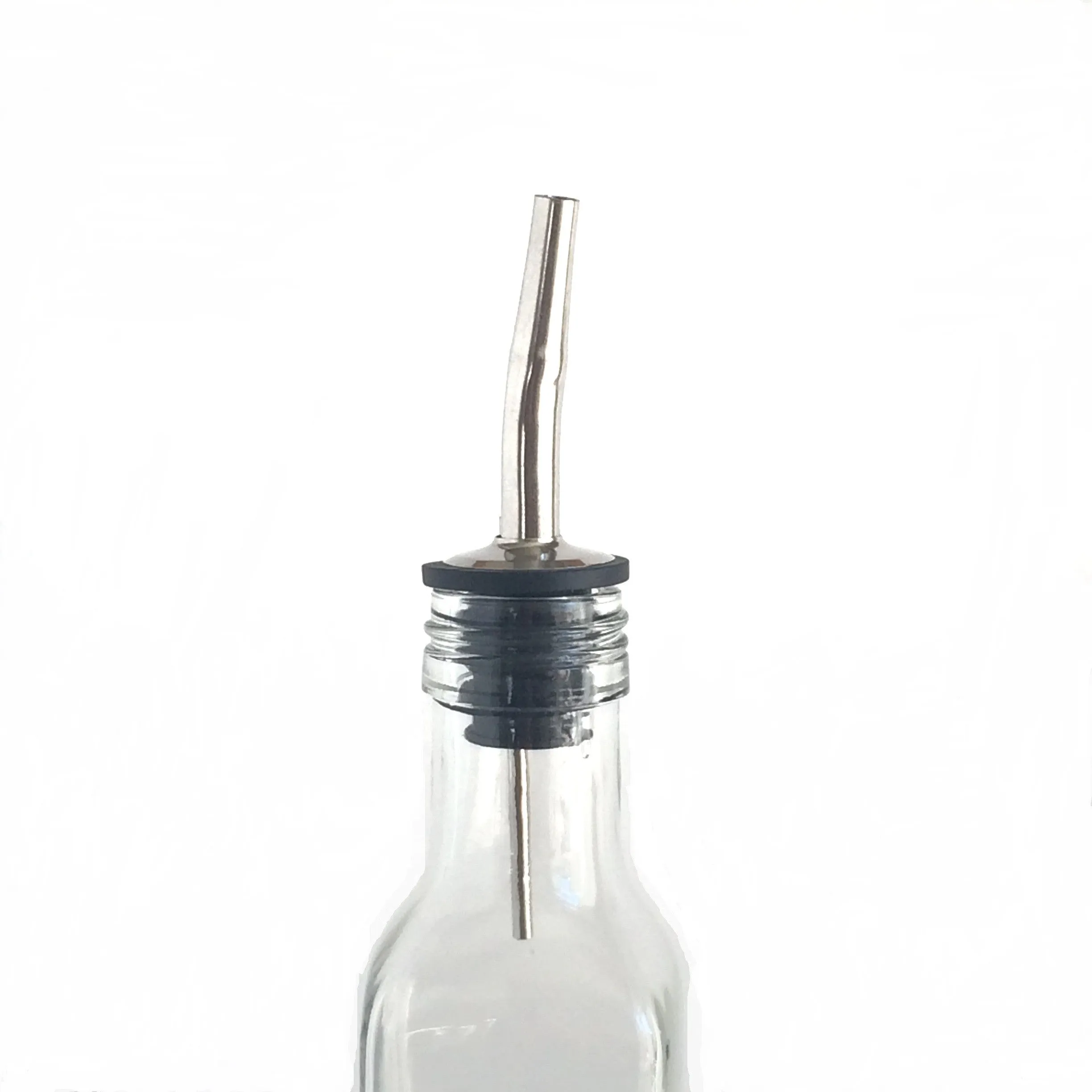 Bottle Pourer with Tapered Spout