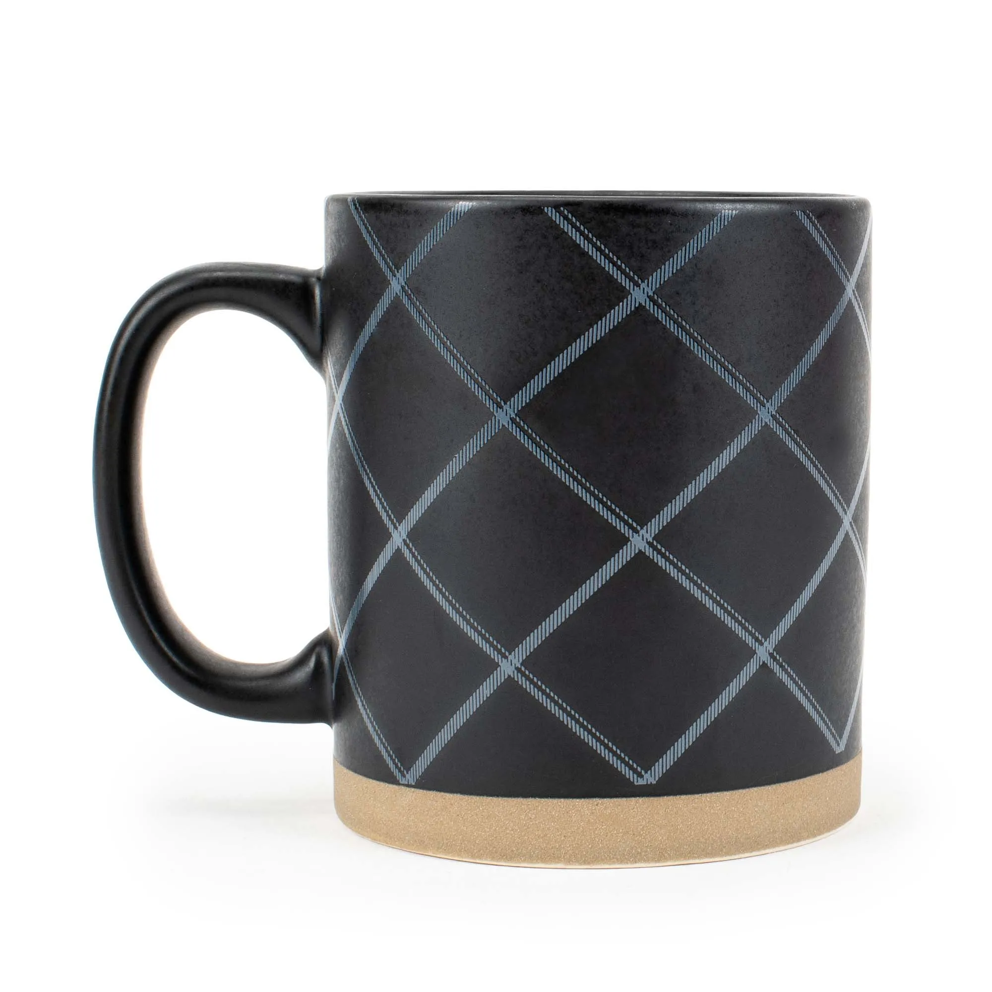 Elanze Designs Modern Plaid Raw Clay Bottom Black 13 ounce Ceramic Coffee Mugs Set of 4