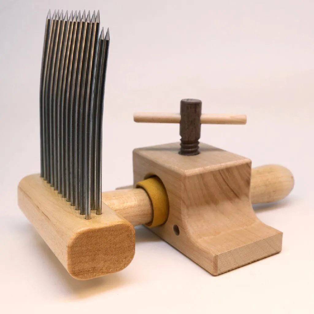 Paradise Fibers Comb Holder