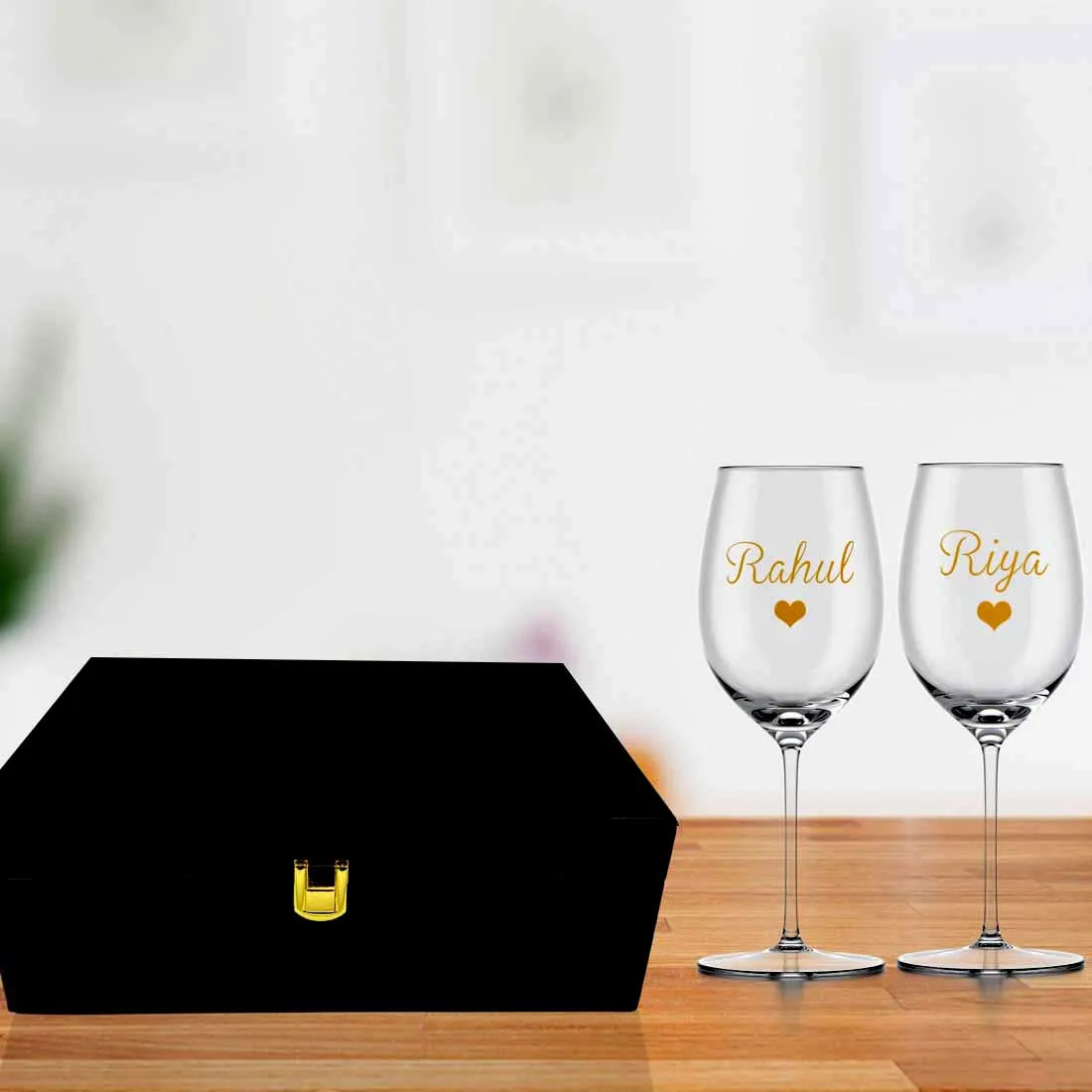 Personalized Wine Glasses Set of 2 for Couple with Gift Box