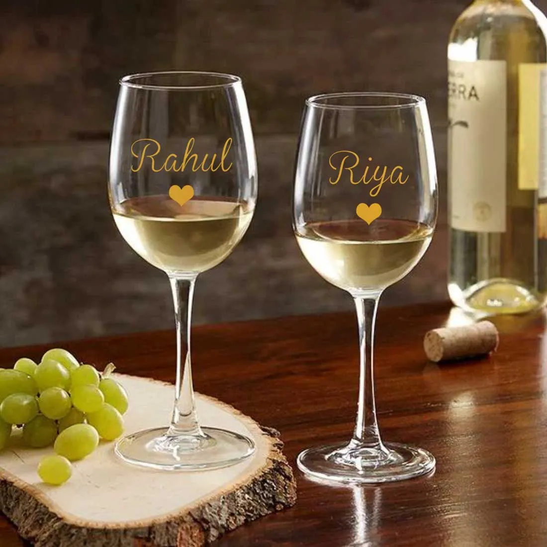 Personalized Wine Glasses Set of 2 for Couple with Gift Box