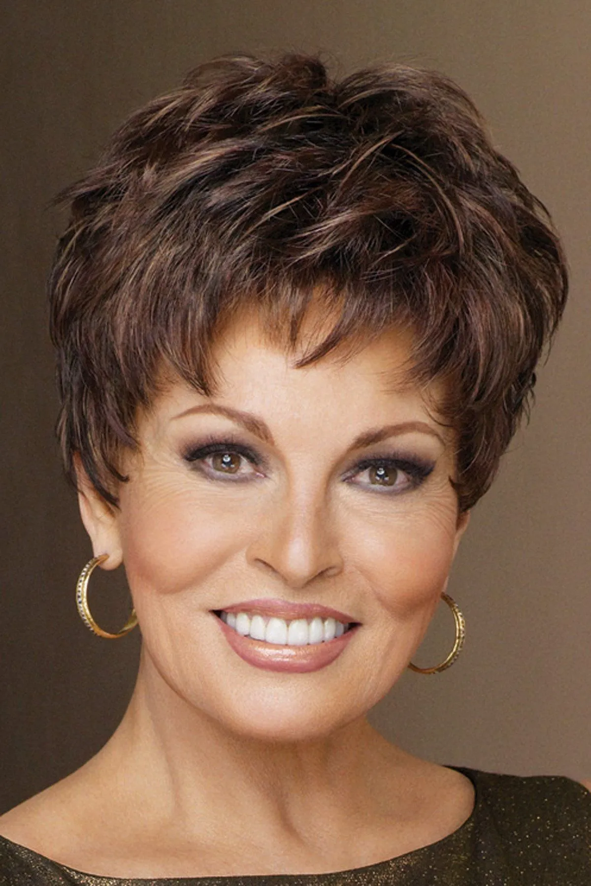 Raquel Welch Wigs - Winner Petite