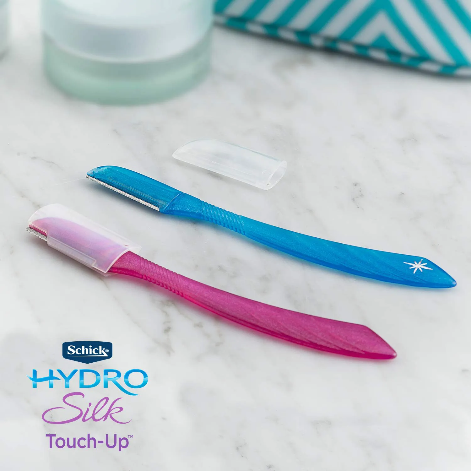 Schick Hydro Silk Touch-Up Multipurpose Exfoliating Dermaplaning Tool, Eyebrow Razor, and Facial Razor with Precision Cover, 3 Count (Packaging May Vary)