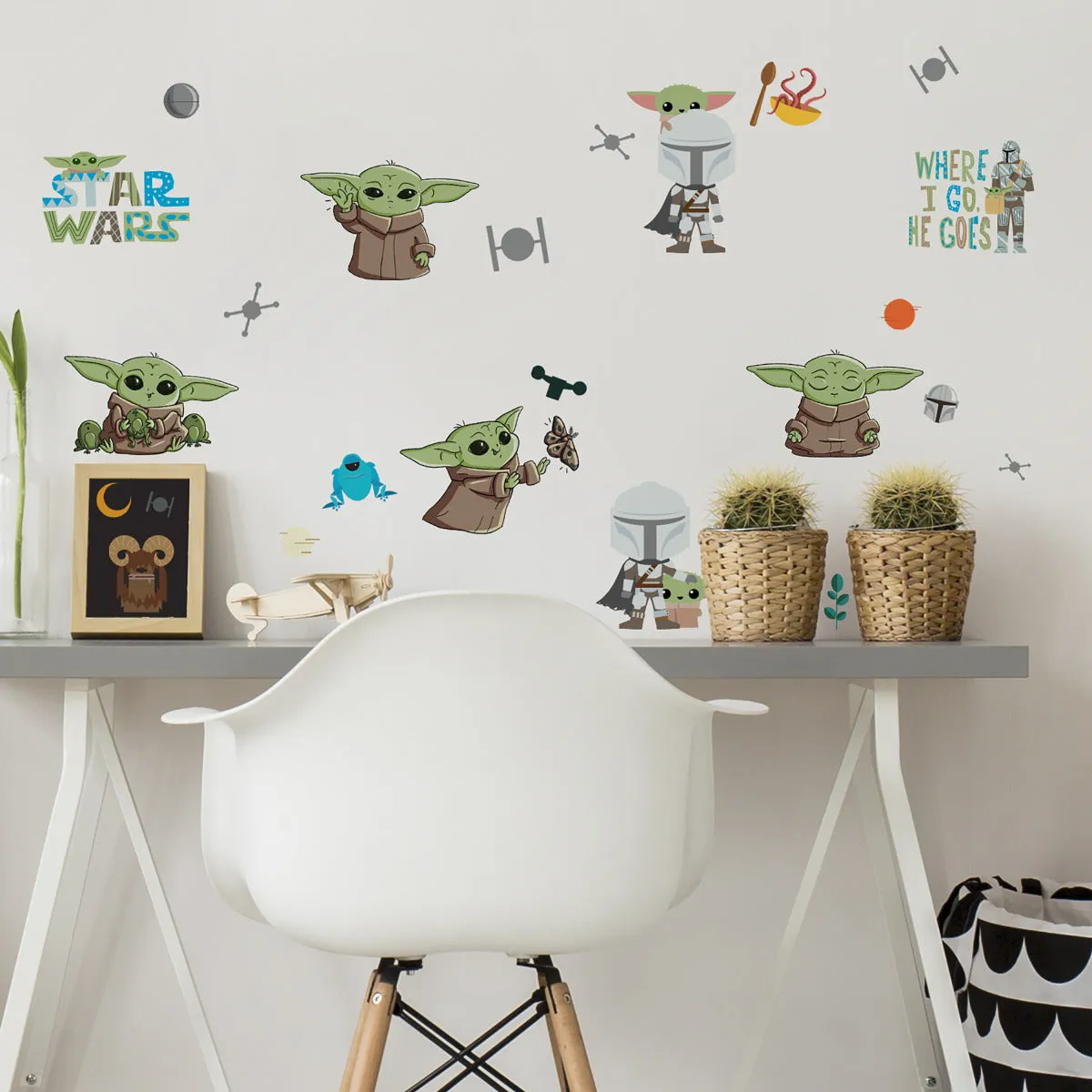 THE CHILD ILLUSTRATED PEEL AND STICK WALL DECALS