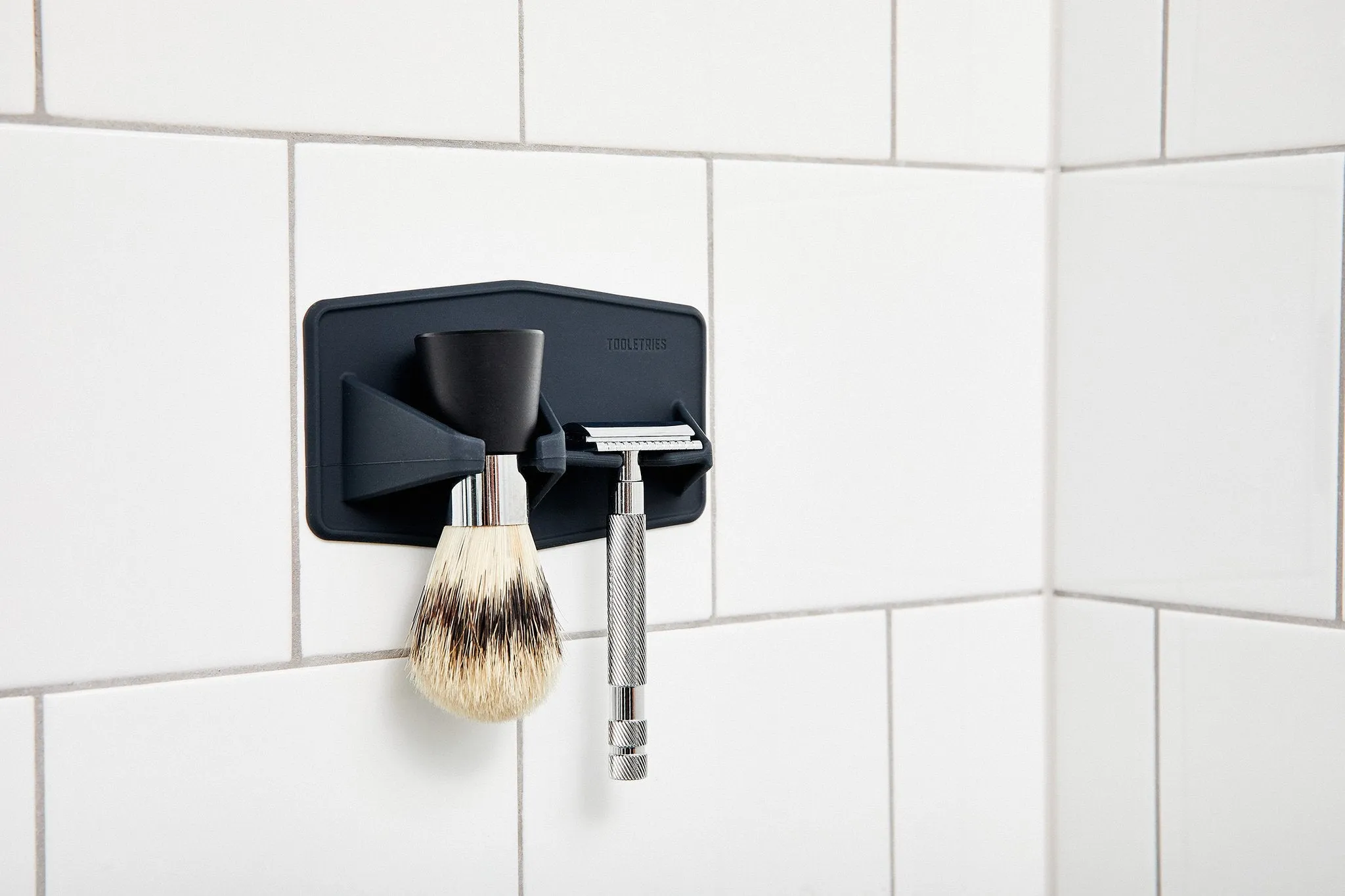 The Maverick |  Razor & Brush Holder